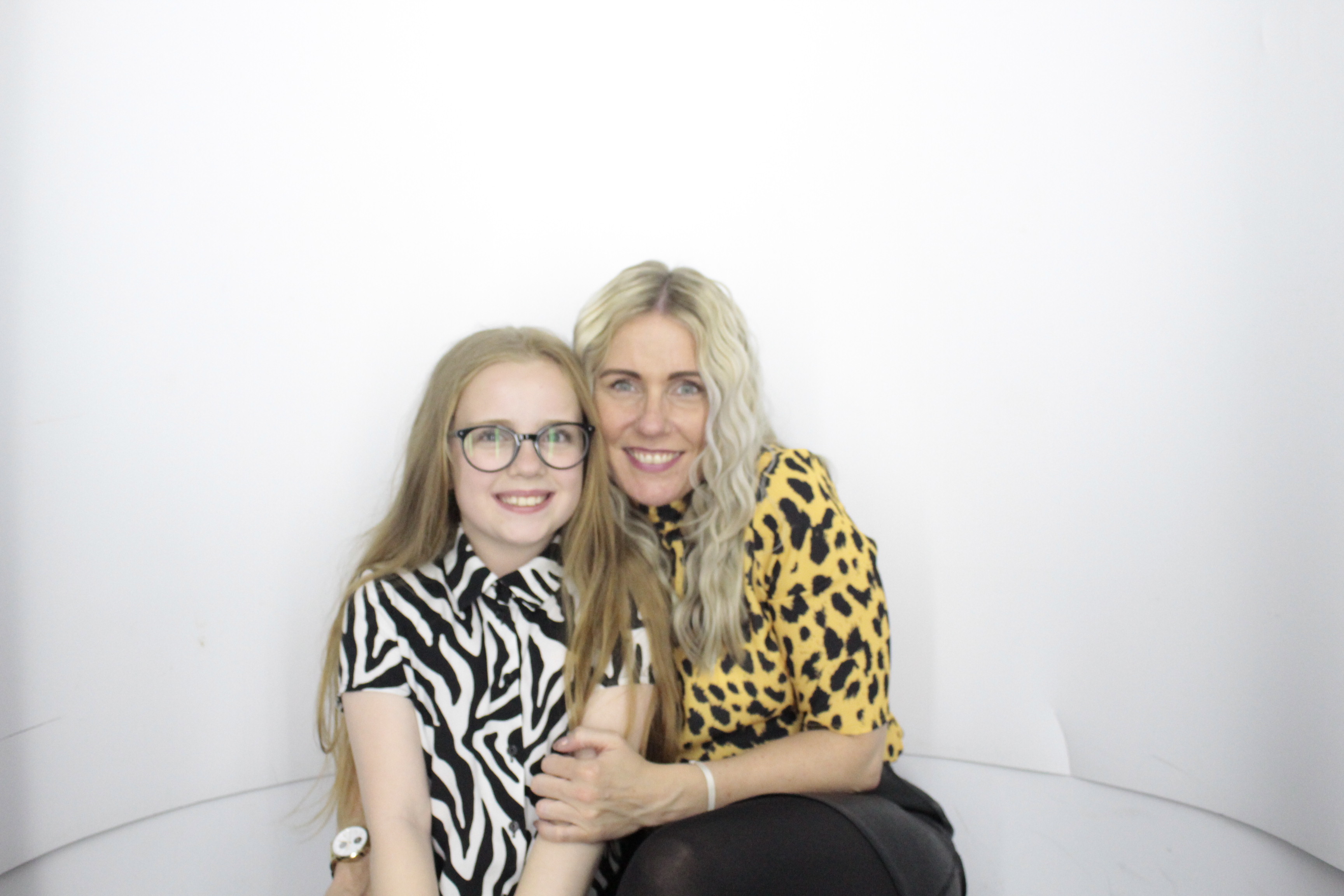 Mandy's 60th  Birthday Party | View more photos from the event at gallery.myphotoboothexperience.co.uk/u/MyPhotoBoothExperienceLtd/Mandys-60th-Birthday-Party